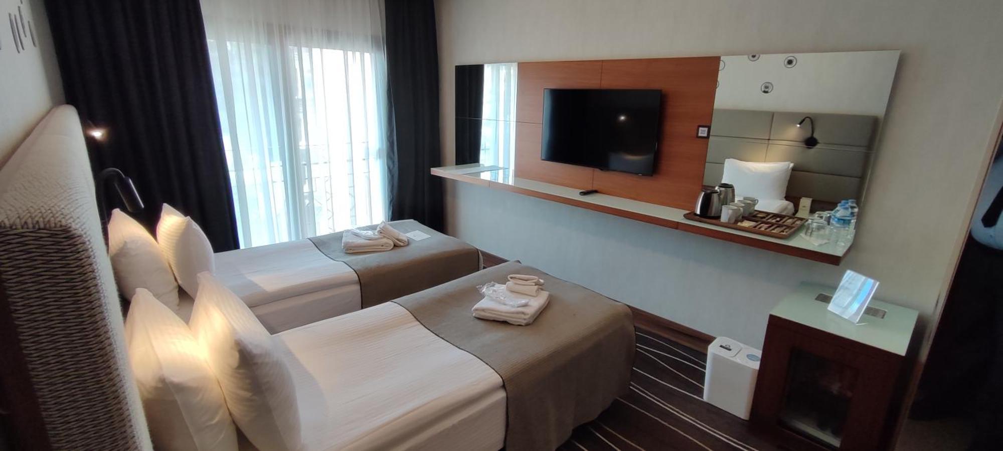 Cihangir Hotel Bosphorus Estambul Exterior foto